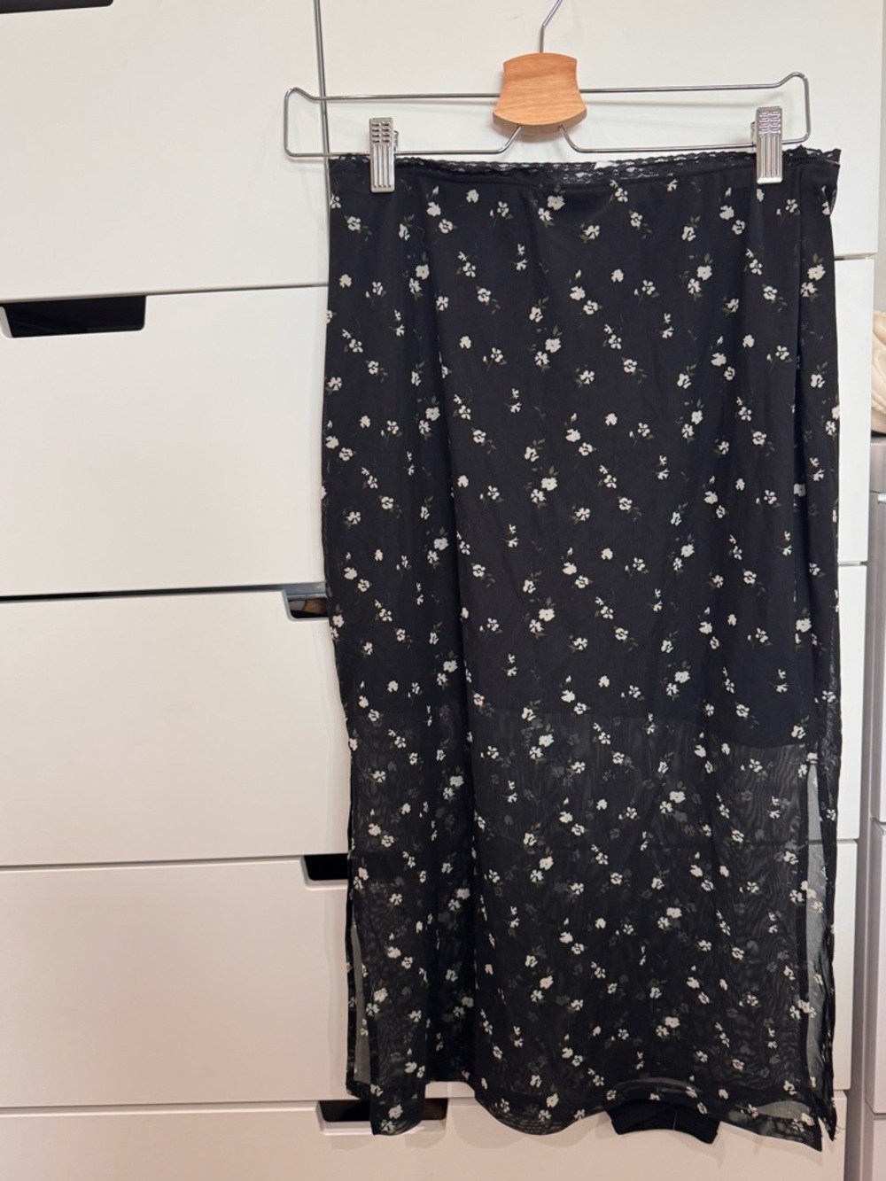 Hollister midi mesh skirt